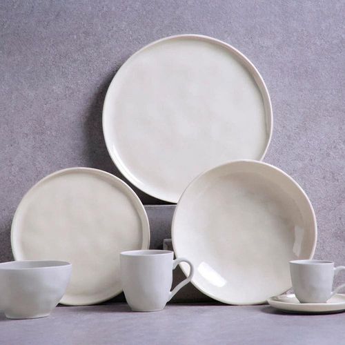 Conjunto com 6 Pratos Rasos Porto Brasil Clay em Cerâmica Stoneware 27,5 cm - Areia
