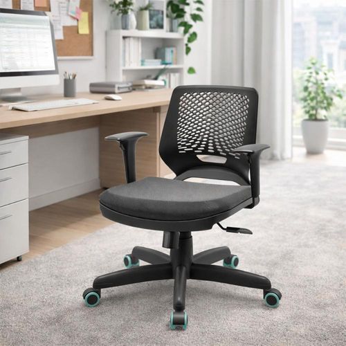 Cadeira Escritório Beezi Giratória PU Vinil Preto Braços Reguláveis Plaxmetal